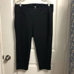 Workout capris